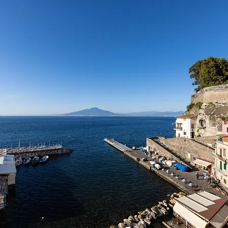 Profumo Di Mare - Sea Front Terrace Marina Grande, Península Sorrentina
