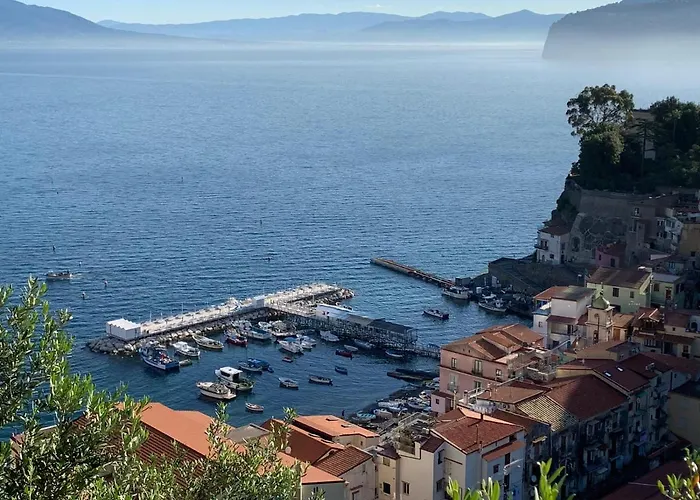 Profumo Di Mare - Sea Front Terrace Marina Grande, Апартаменти *