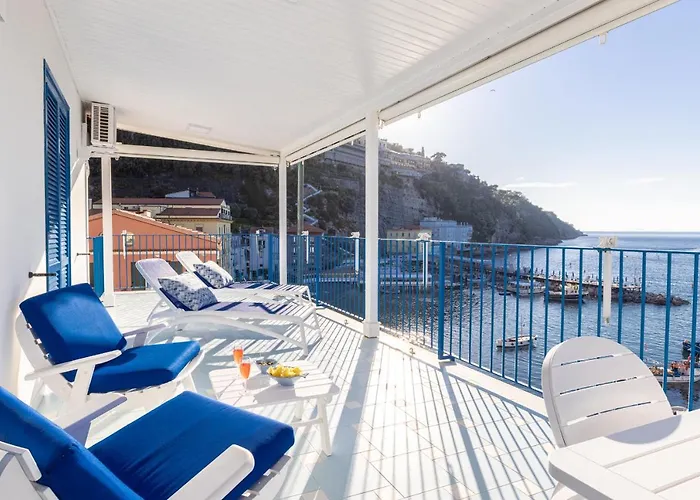 Profumo Di Mare - Sea Front Terrace Marina Grande, Сорренто