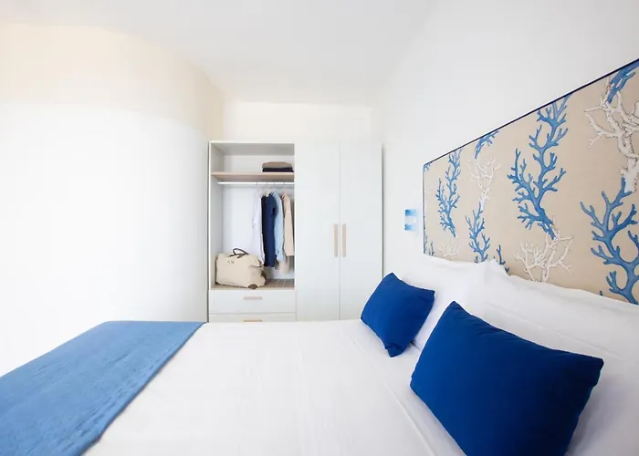 Profumo Di Mare - Sea Front Terrace Marina Grande, Apartment Sorrento