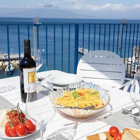 Profumo Di Mare - Sea Front Terrace Apartment Marina Grande, Sorrento * Sorrento